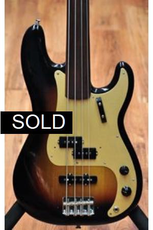 Fender 1978 Precision Bass Fretless (vintage)